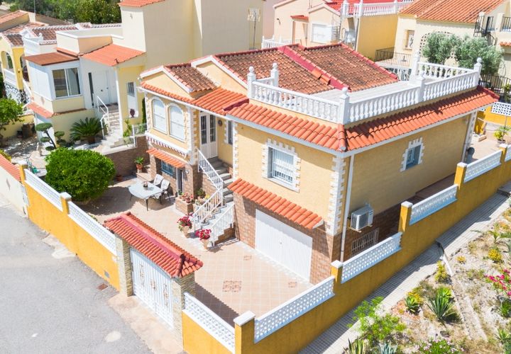 Villa a La Marina, Alicante, La Marina - € 279.000 | Ref: W6180 - foto 1